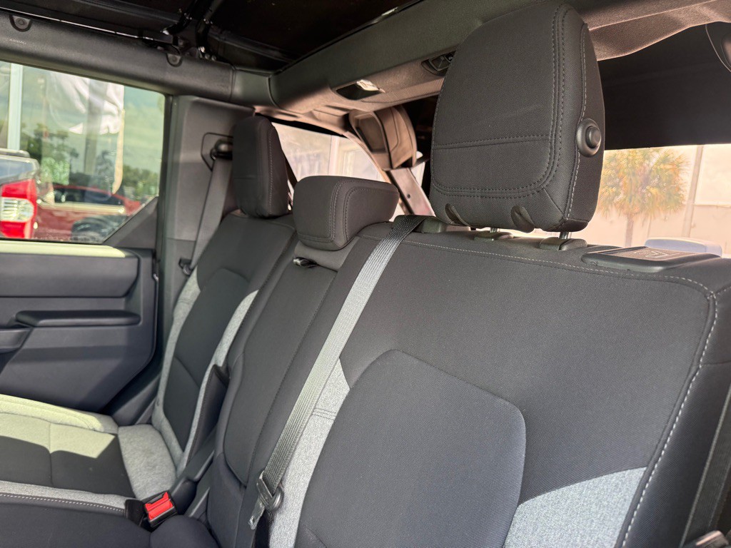 2025 Ford Bronco Image 31