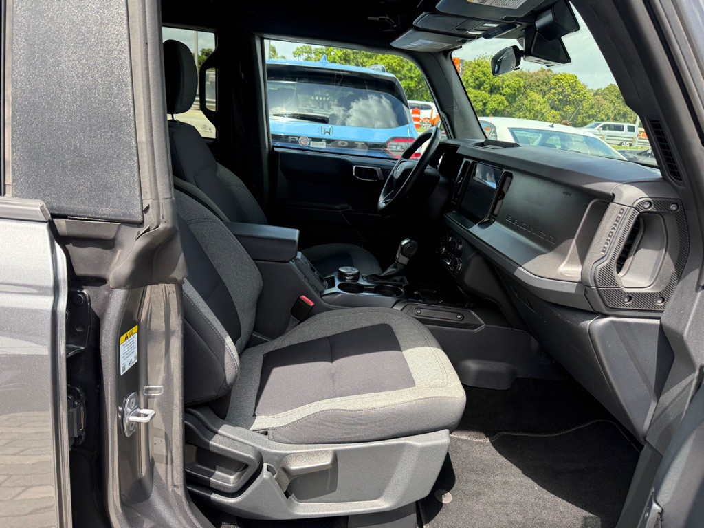 2025 Ford Bronco Image 34