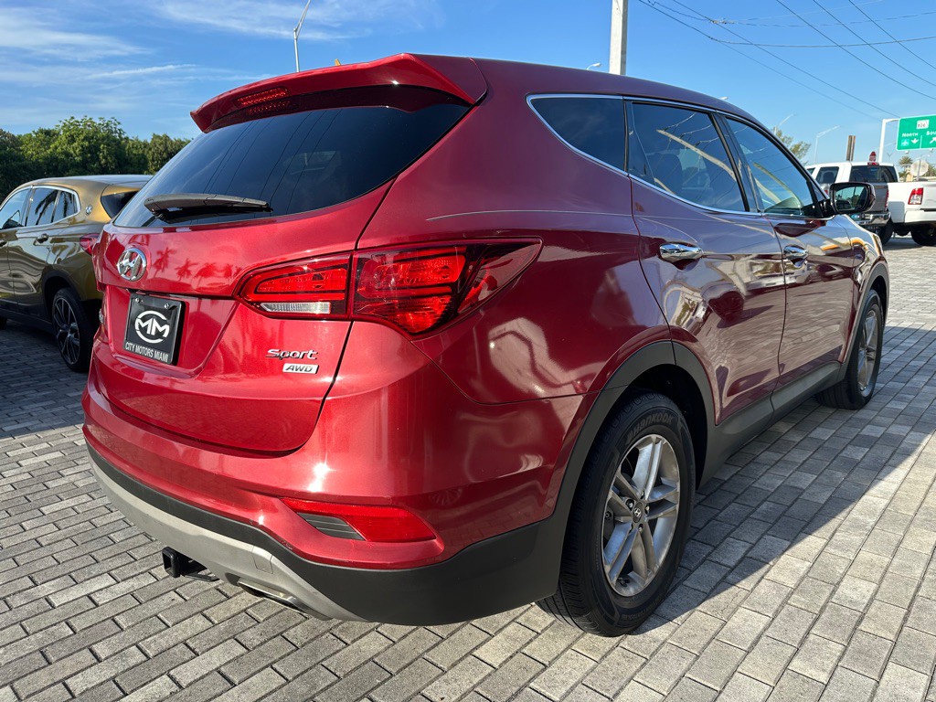 2017 Hyundai Santa Fe Sport Image 8