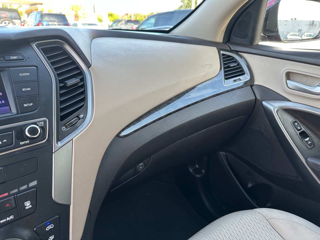2017 Hyundai Santa Fe Sport Image 19