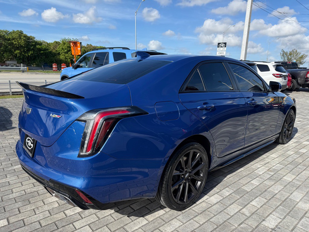 2021 Cadillac Ct4-v Image 8