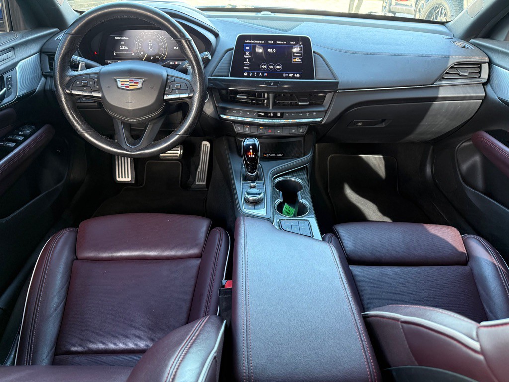 2021 Cadillac Ct4-v Image 12