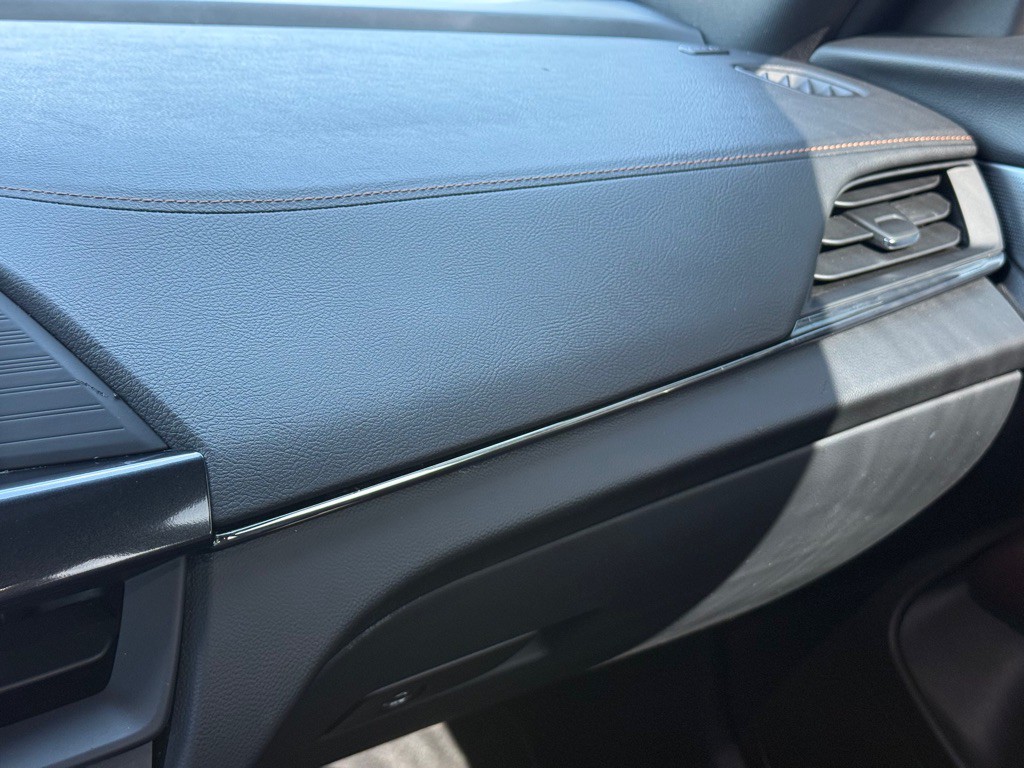 2021 Cadillac Ct4-v Image 22