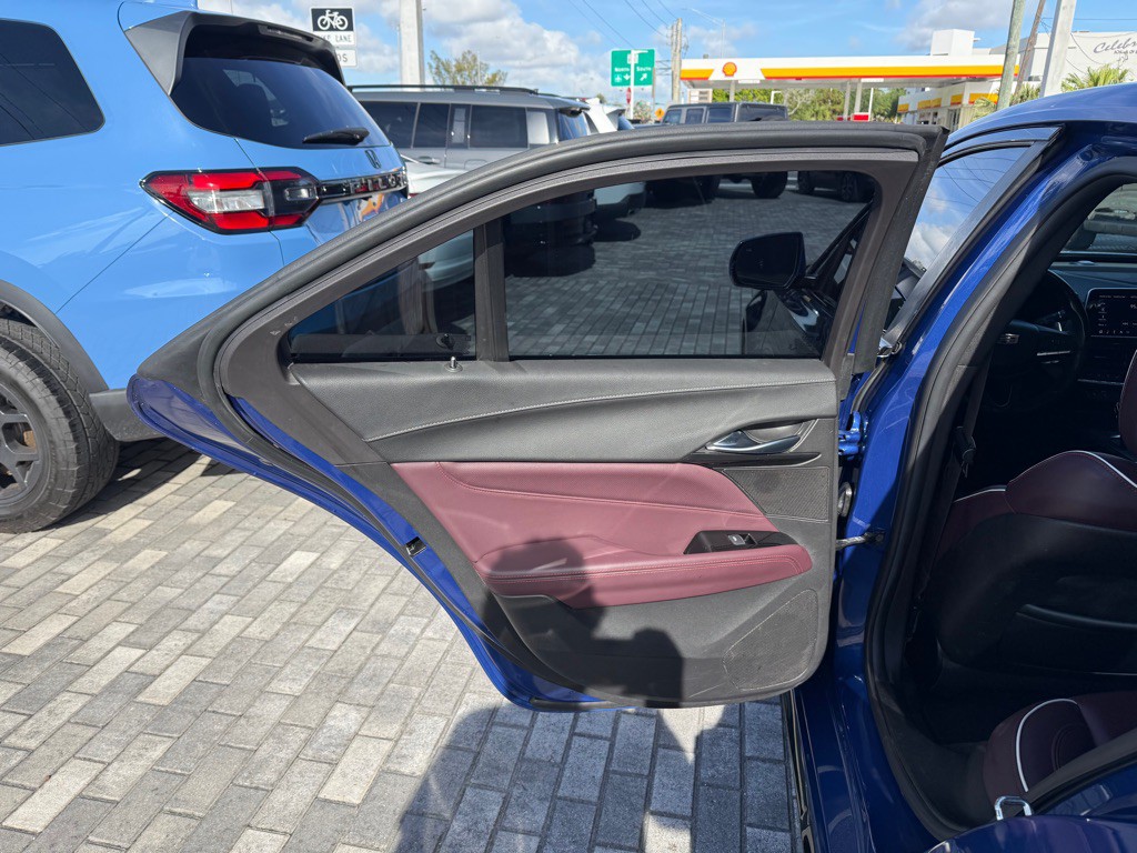 2021 Cadillac Ct4-v Image 28