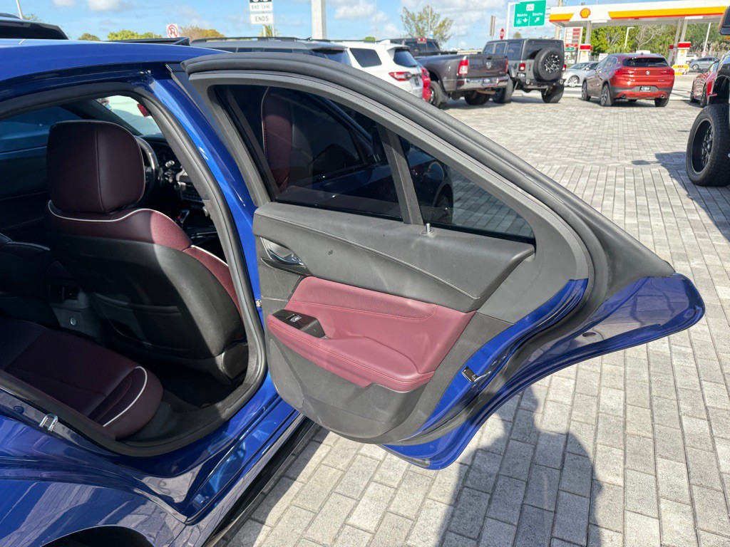 2021 Cadillac Ct4-v Image 35