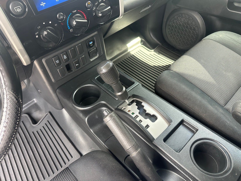 2007 Toyota FJ Cruiser Image 18