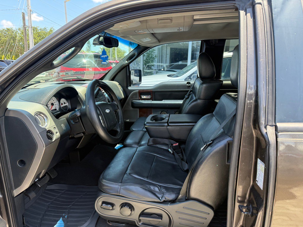 2005 Ford F-150 Image 10