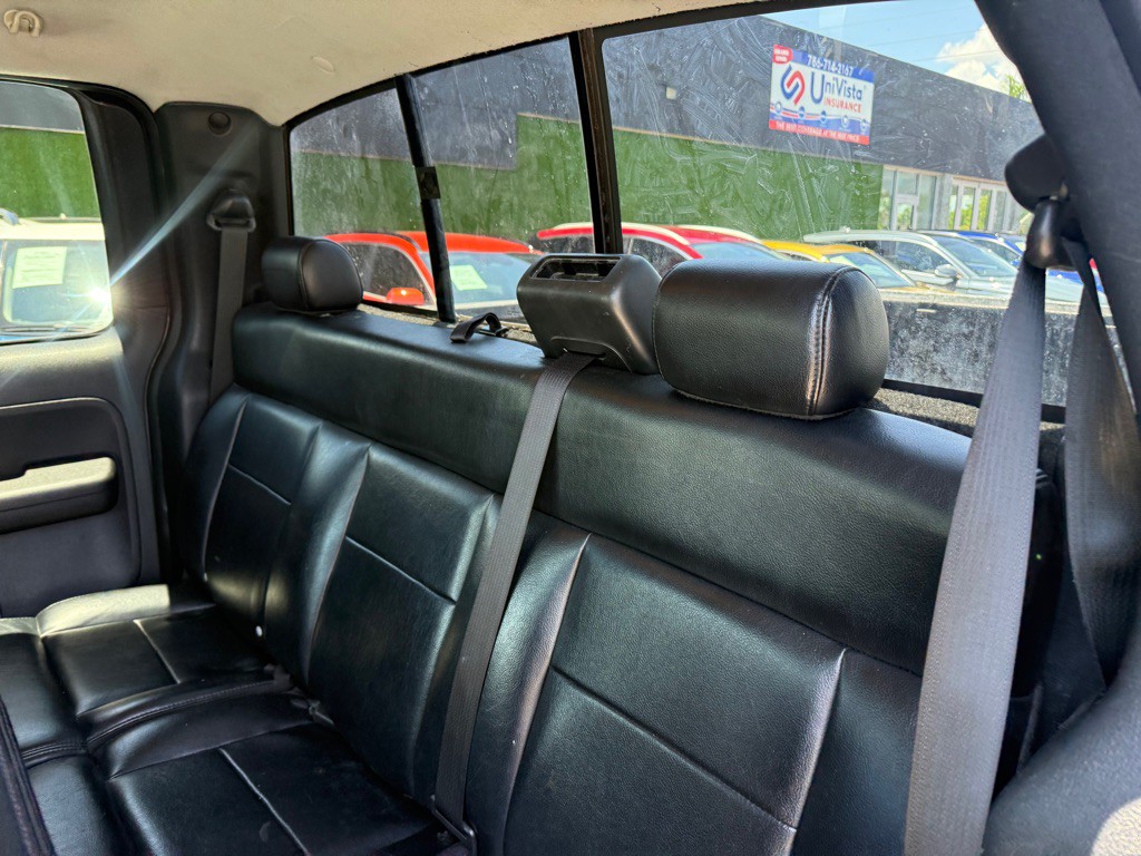 2005 Ford F-150 Image 25