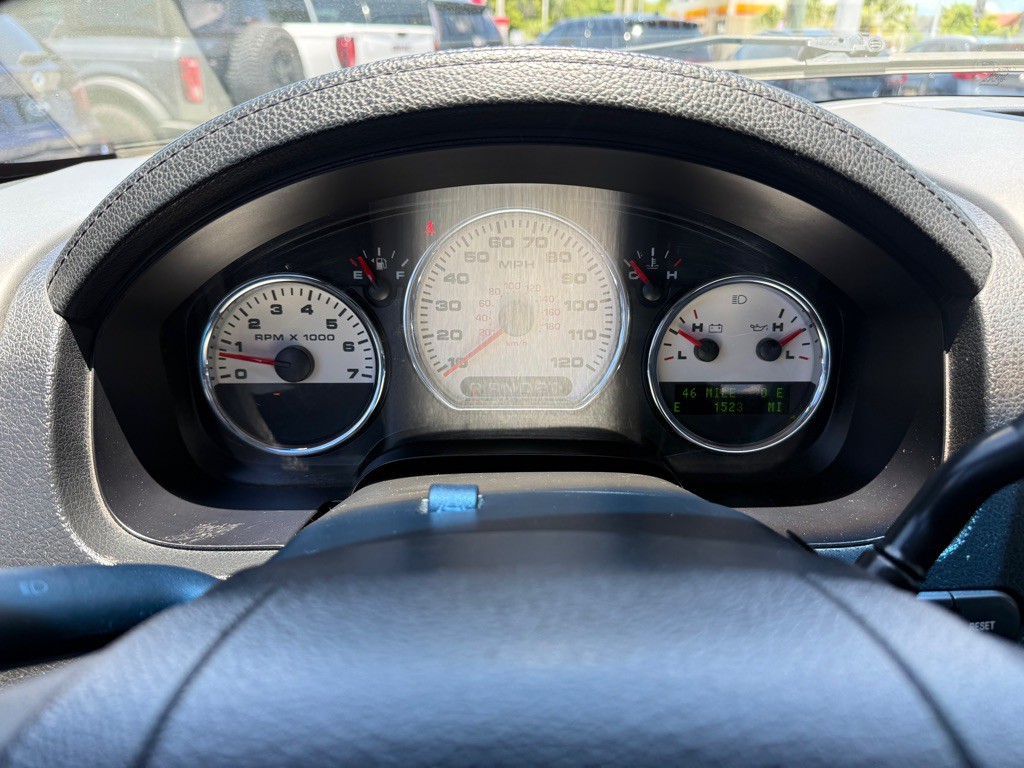 2005 Ford F-150 Image 16