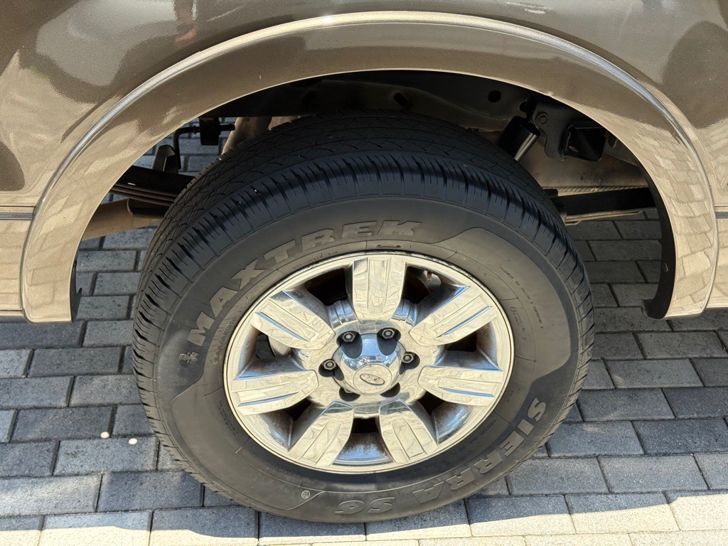 2005 Ford F-150 Image 28