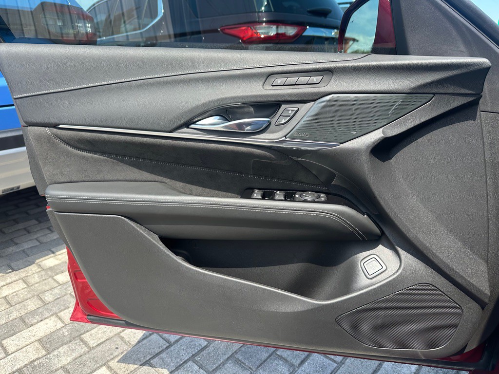 2022 Cadillac Ct4-v Image 11