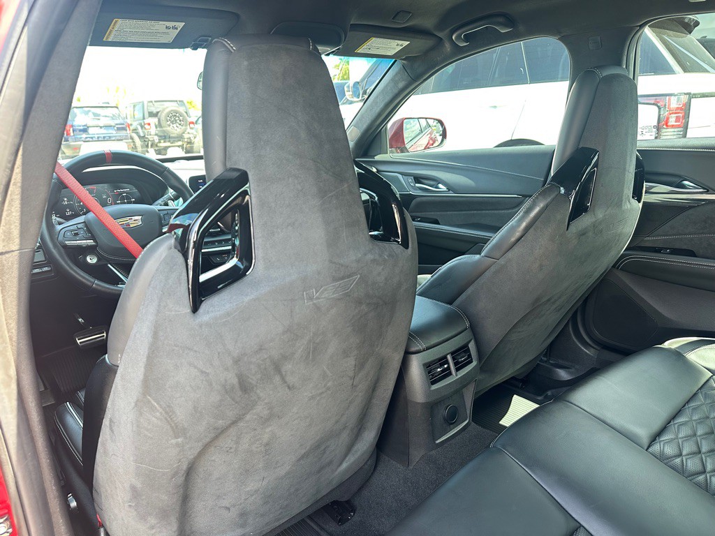 2022 Cadillac Ct4-v Image 36