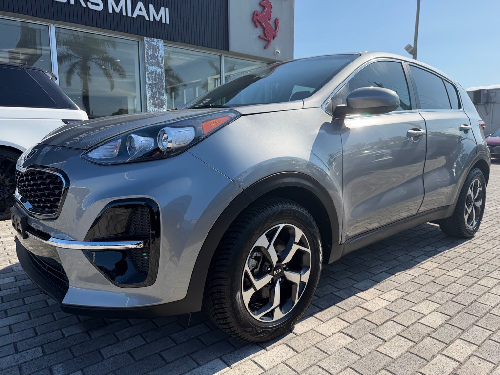 2022 Kia Sportage Image 3