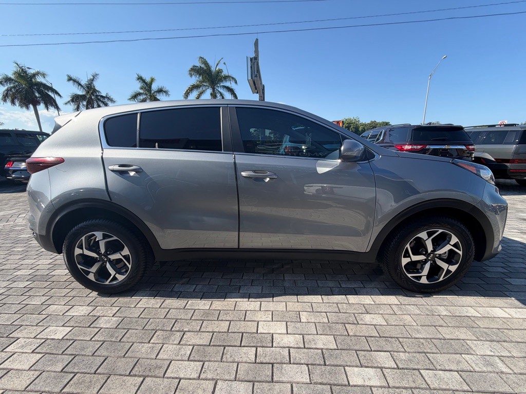 2022 Kia Sportage Image 9