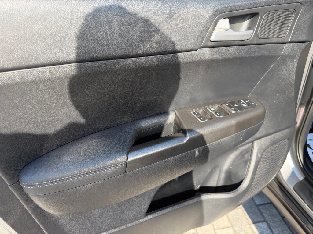 2022 Kia Sportage Image 10
