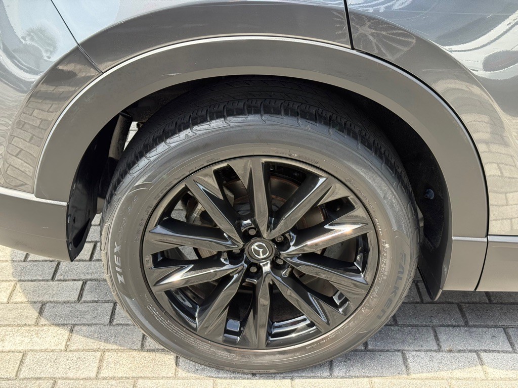 2023 Mazda CX-9 Image 42