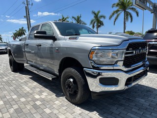Image for 2022 RAM 3500 Tradesman ID: 7394995