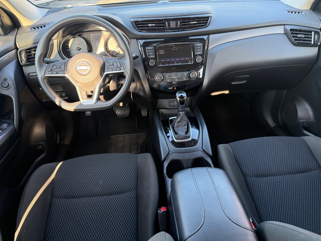 2022 Nissan Rogue Image 9