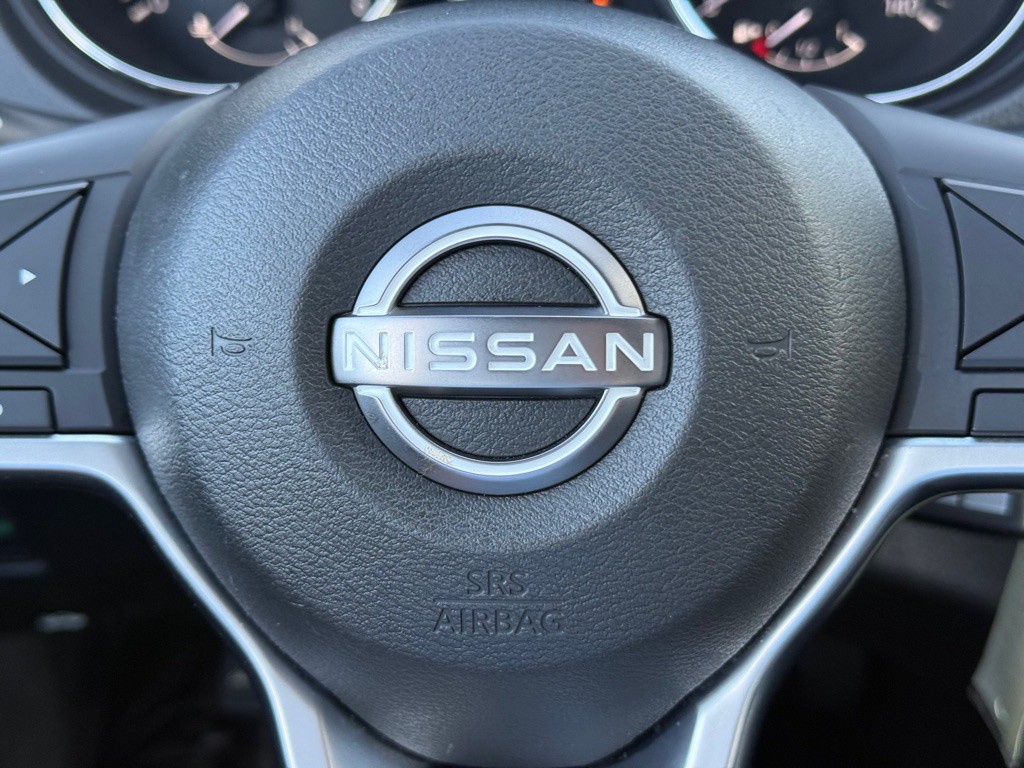 2022 Nissan Rogue Image 13