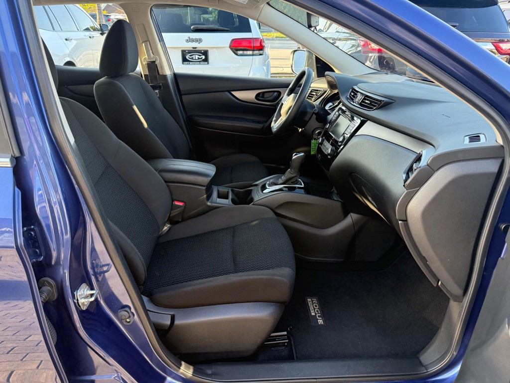 2022 Nissan Rogue Image 27