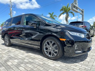 Image for 2025 Honda Odyssey Touring ID: 7428831