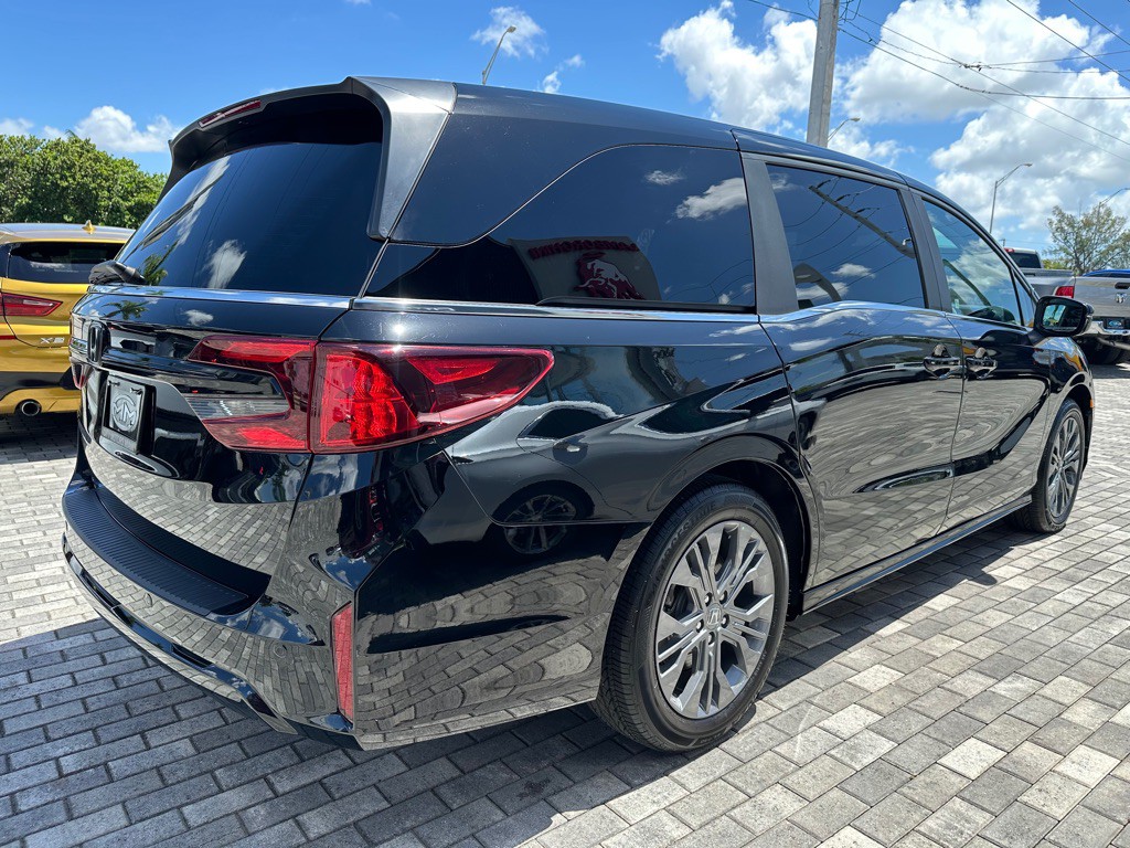2025 Honda Odyssey Image 9