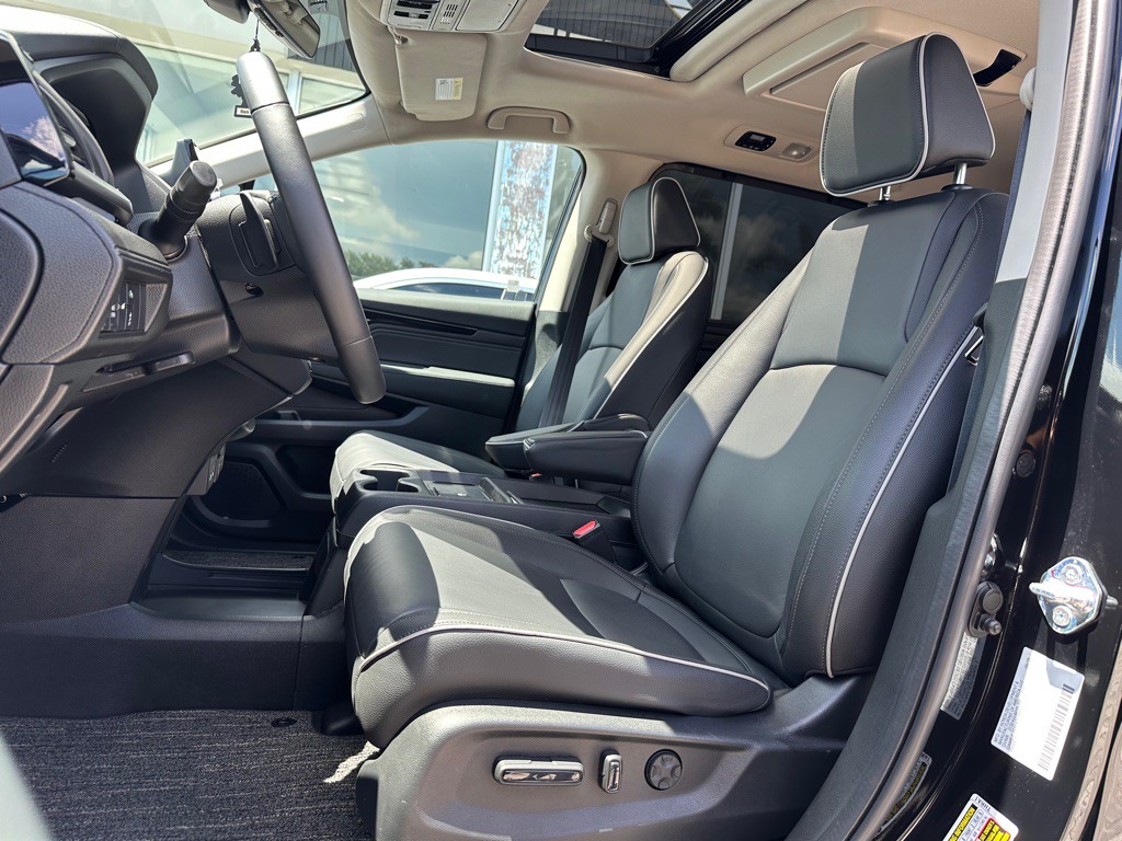 2025 Honda Odyssey Image 12