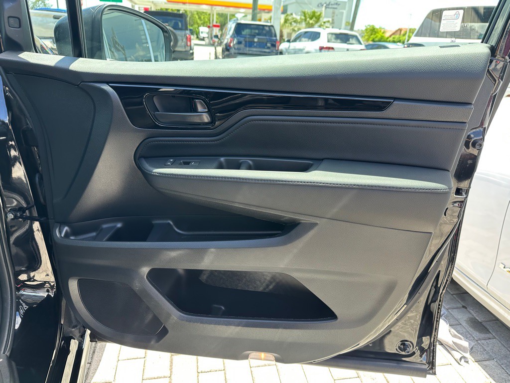 2025 Honda Odyssey Image 27