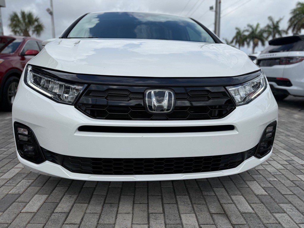 2025 Honda Odyssey Image 2