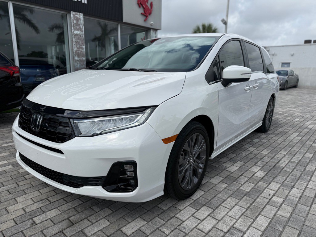 2025 Honda Odyssey Image 3