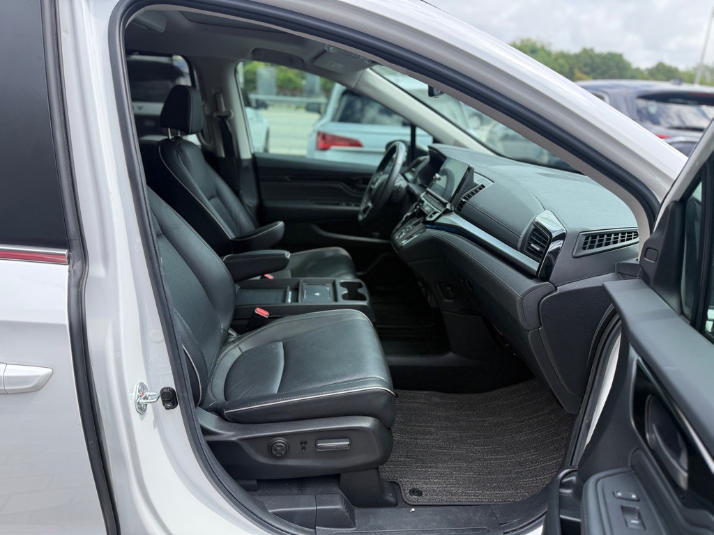2025 Honda Odyssey Image 37