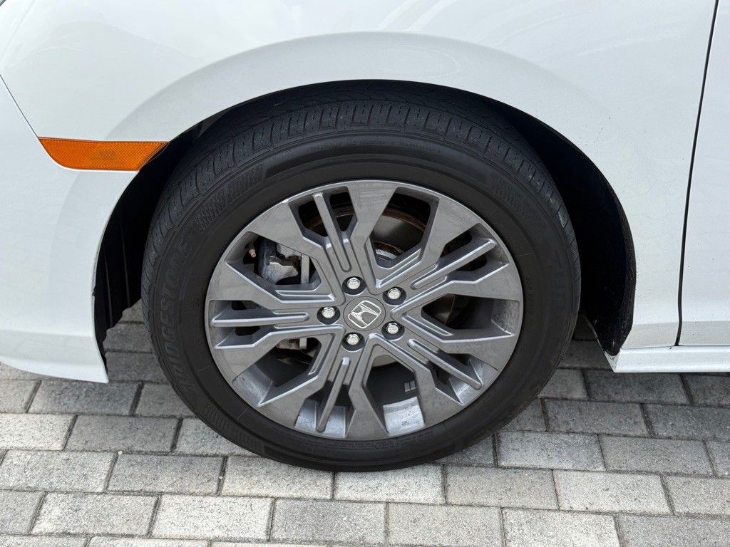 2025 Honda Odyssey Image 42