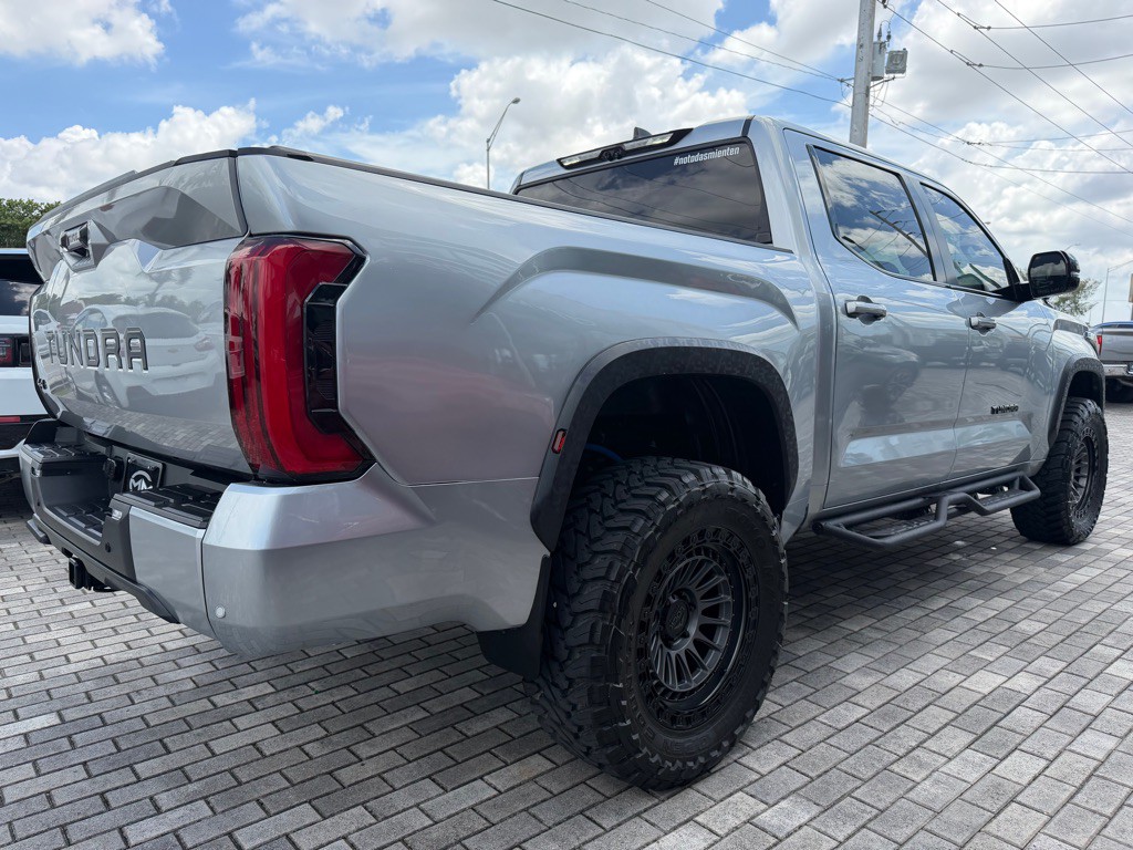 2024 Toyota Tundra Image 10