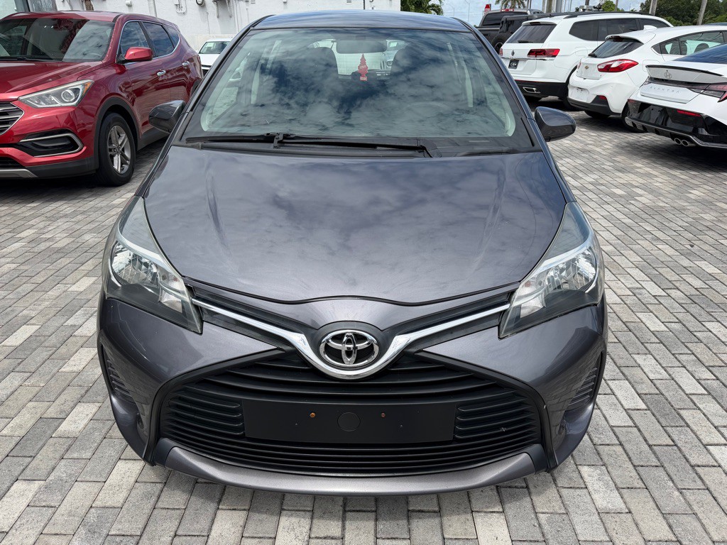 2015 Toyota Yaris Image 3