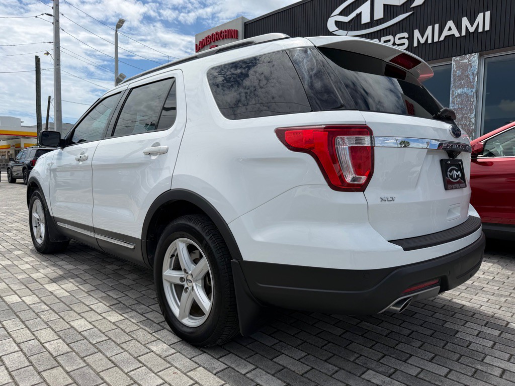 2018 Ford Explorer Image 6