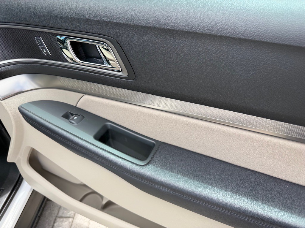 2018 Ford Explorer Image 28