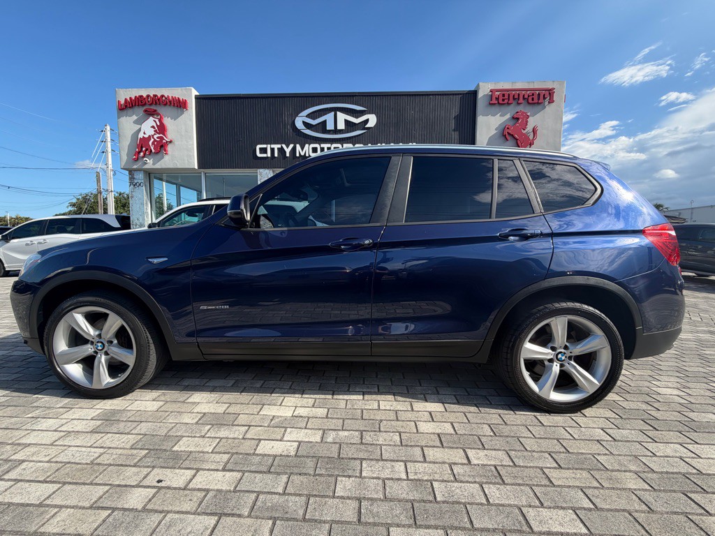 2017 BMW X3 Image 5