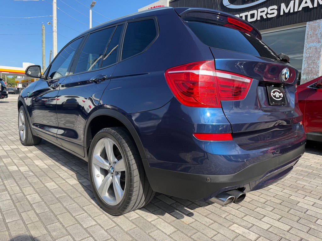 2017 BMW X3 Image 6
