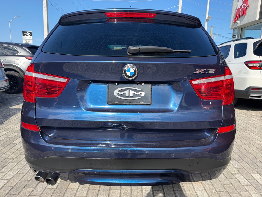 2017 BMW X3 Image 7