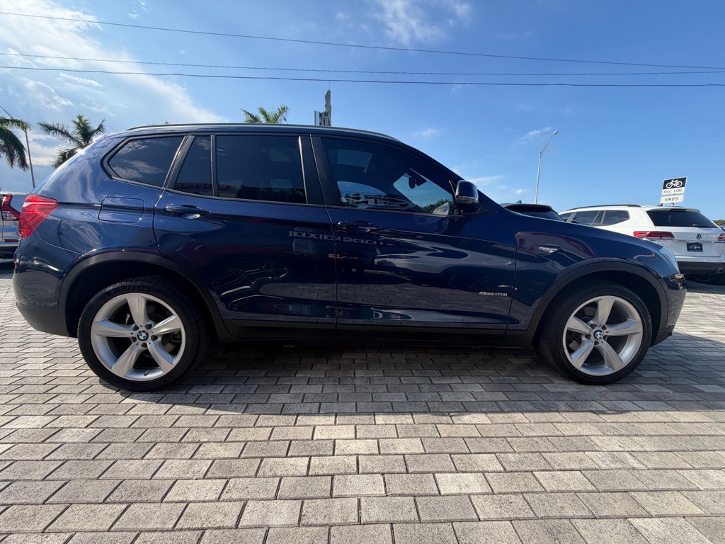 2017 BMW X3 Image 10