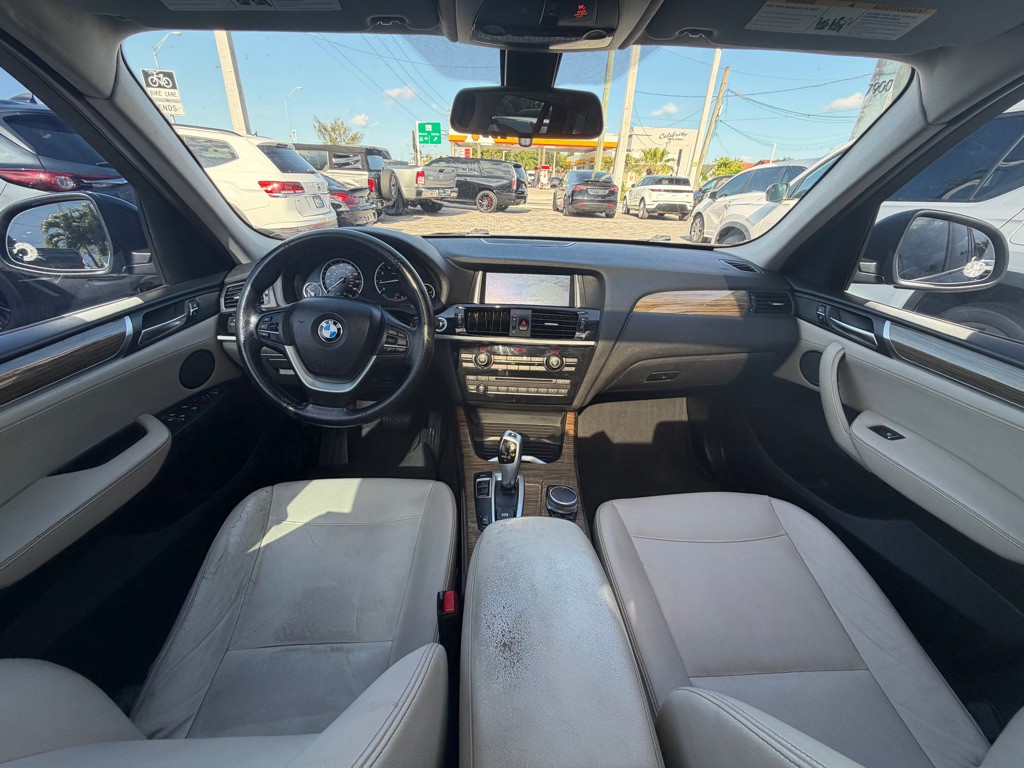 2017 BMW X3 Image 13