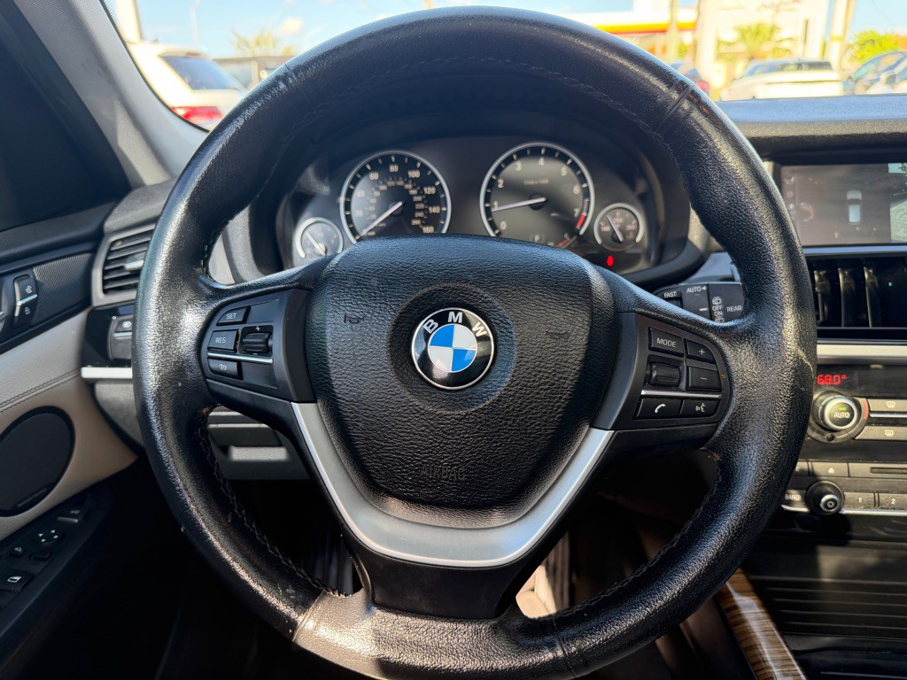 2017 BMW X3 Image 15