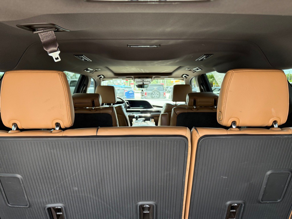 2022 Cadillac Escalade Image 9