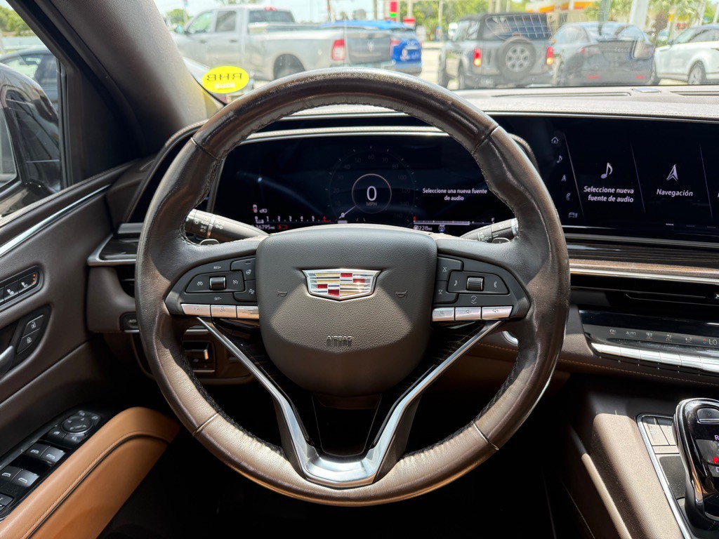 2022 Cadillac Escalade Image 32