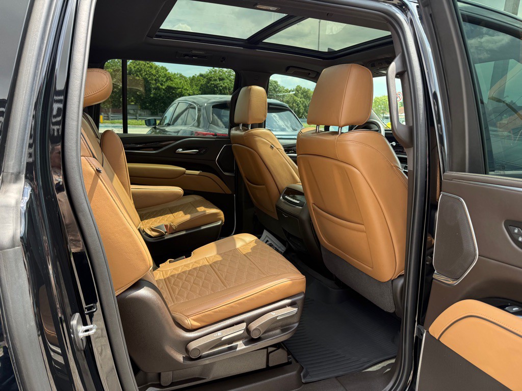2022 Cadillac Escalade Image 42