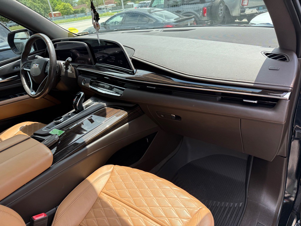 2022 Cadillac Escalade Image 48