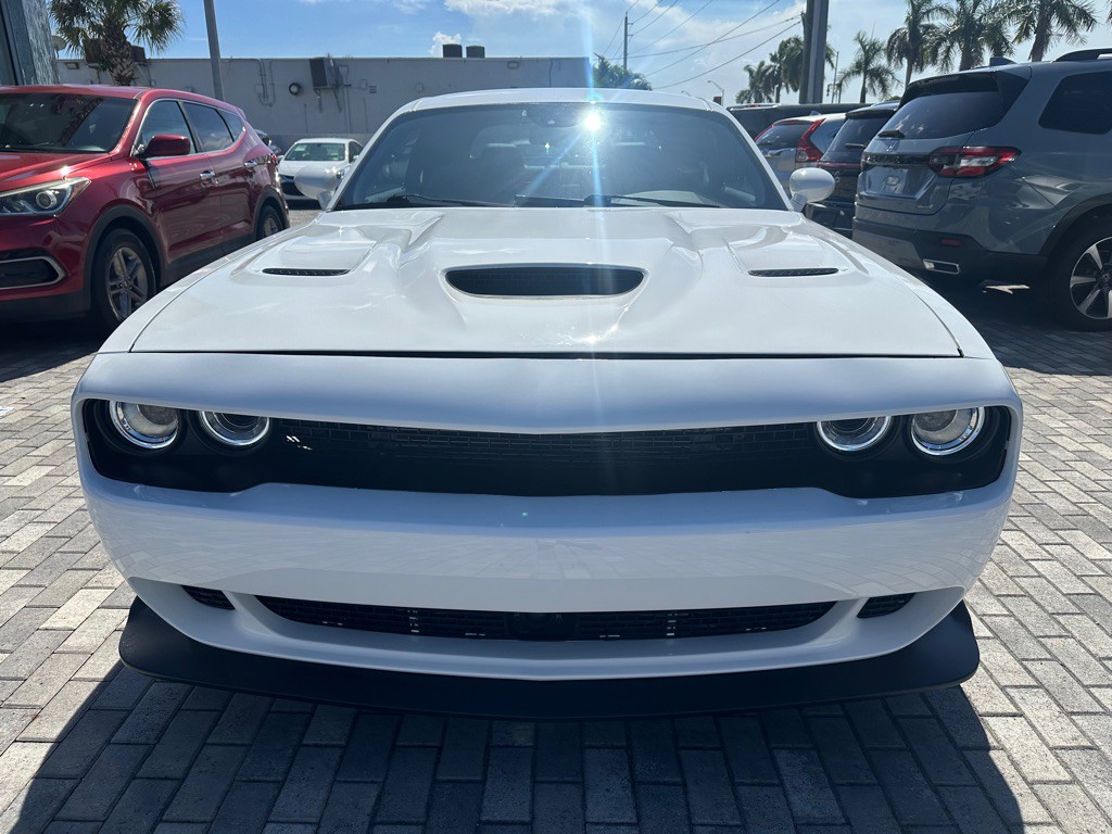 2023 Dodge Challenger Image 2