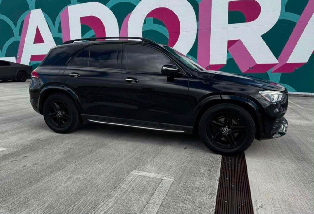 2020 Mercedes-Benz GLE-Class Image 3