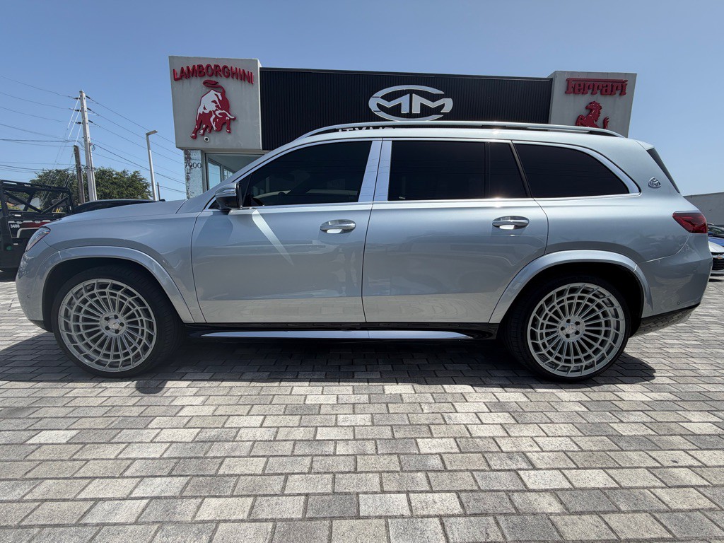 2024 Mercedes-Benz GLS-Class Image 8