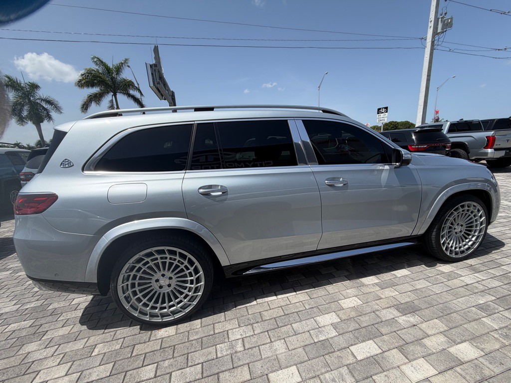 2024 Mercedes-Benz GLS-Class Image 19